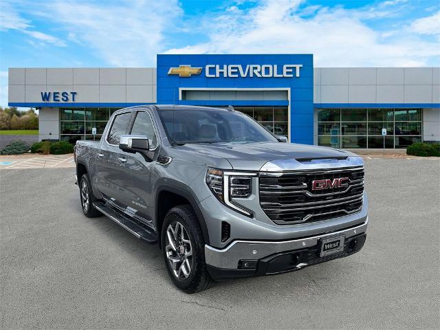 2023 GMC Sierra 1500 Vehicle Photo in ALCOA, TN 37701-3235