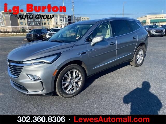 2023 Buick Enclave Vehicle Photo in LEWES, DE 19958-4935