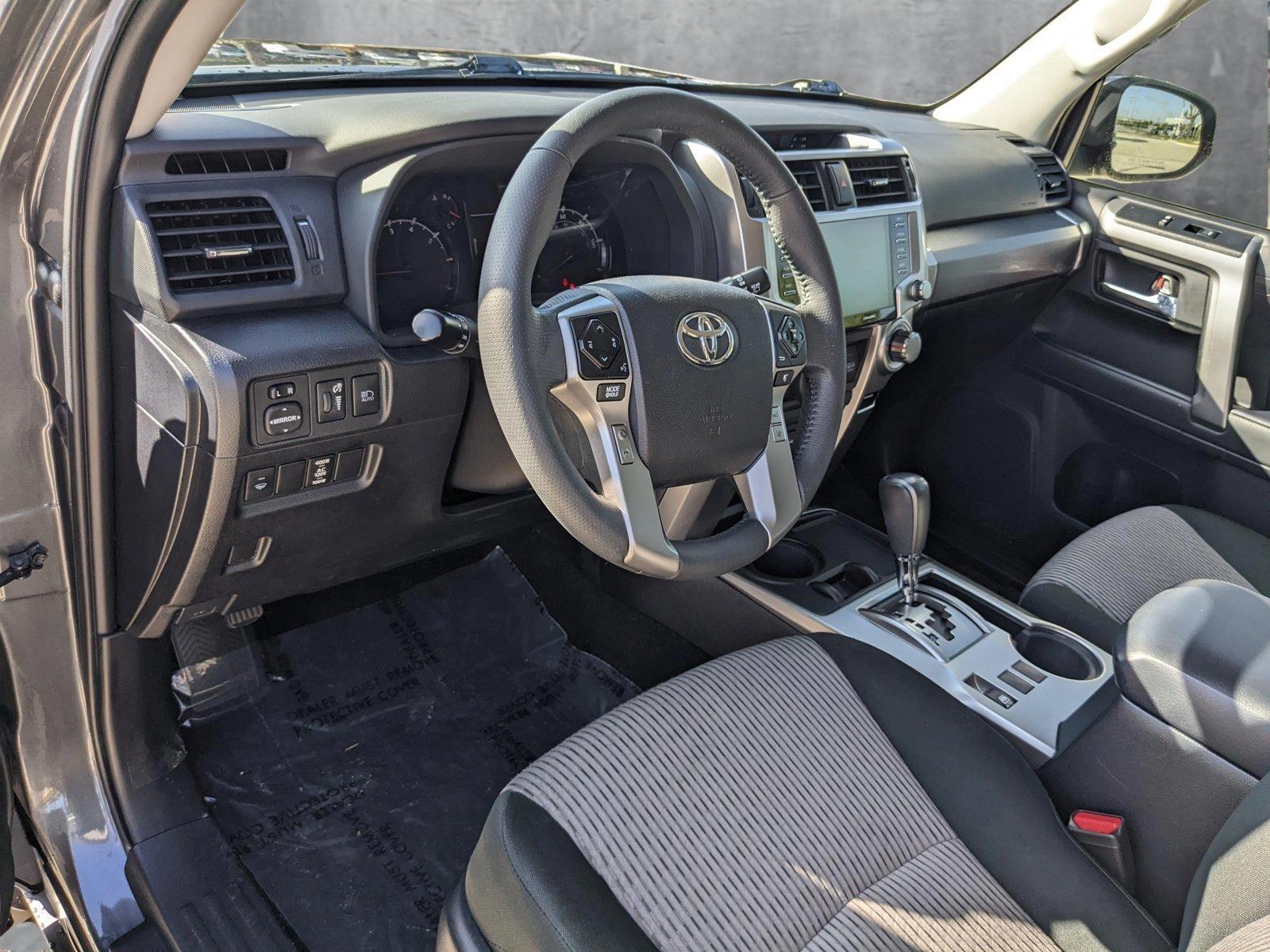 2020 Toyota 4Runner Vehicle Photo in Davie, FL 33331