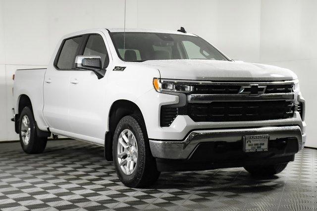 2025 Chevrolet Silverado 1500 Vehicle Photo in PUYALLUP, WA 98371-4149