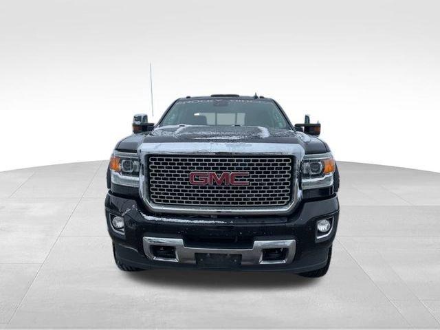 2015 GMC Sierra 3500HD available WiFi Vehicle Photo in MEDINA, OH 44256-9631