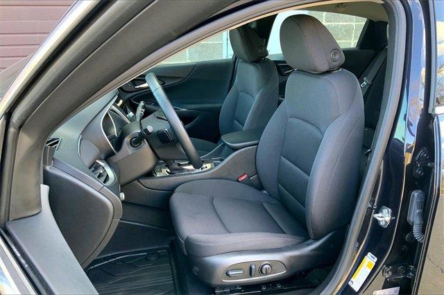 2023 Chevrolet Malibu Vehicle Photo in KANSAS CITY, MO 64114-4502