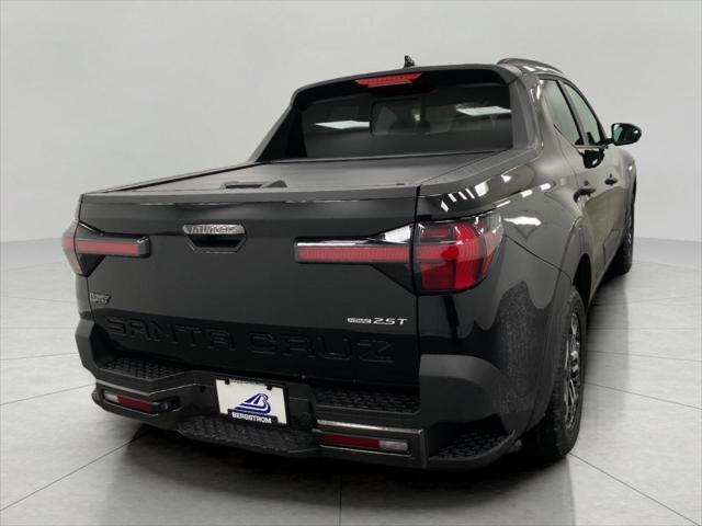 2025 Hyundai SANTA CRUZ Vehicle Photo in Appleton, WI 54913