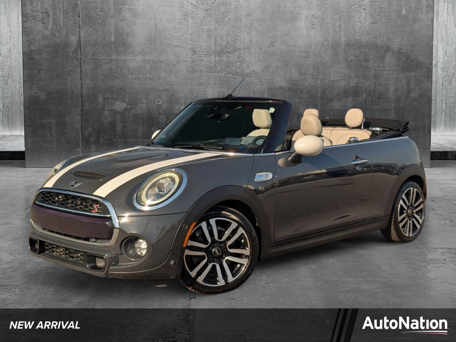 2019 MINI Cooper S Convertible Vehicle Photo in St. Petersburg, FL 33713