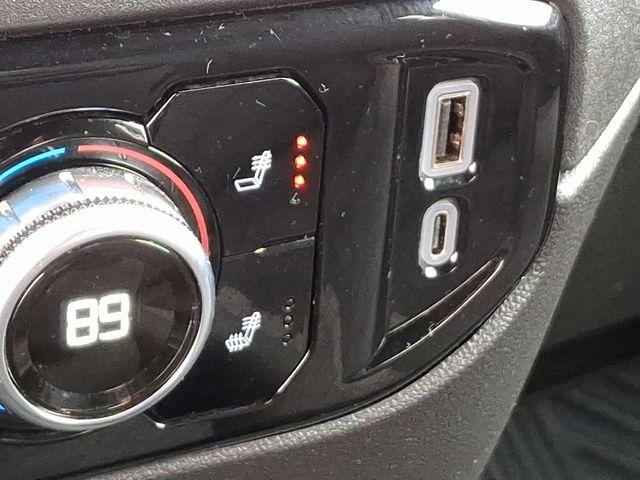 2024 GMC Sierra 1500 Vehicle Photo in DANBURY, CT 06810-5034