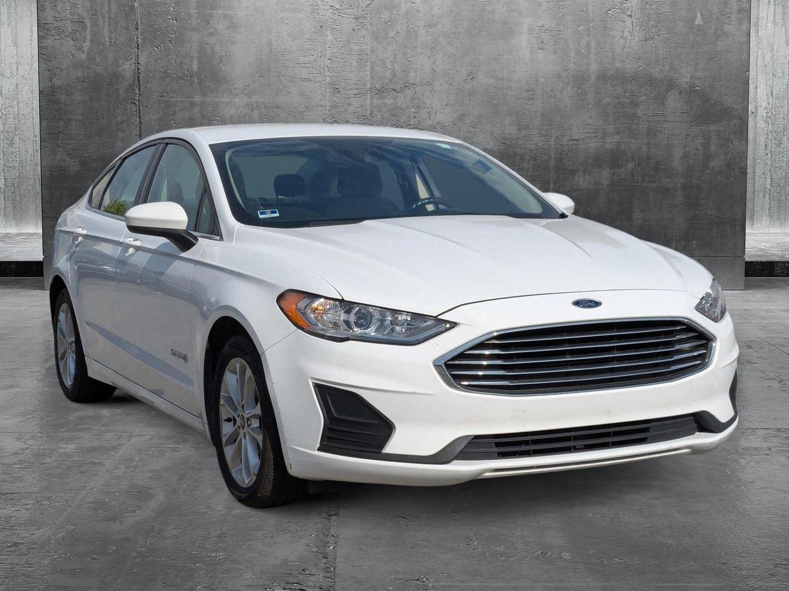 2019 Ford Fusion Hybrid Vehicle Photo in Miami, FL 33015