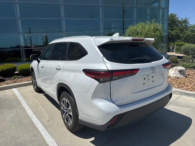 2023 Toyota Highlander Vehicle Photo in San Antonio, TX 78230