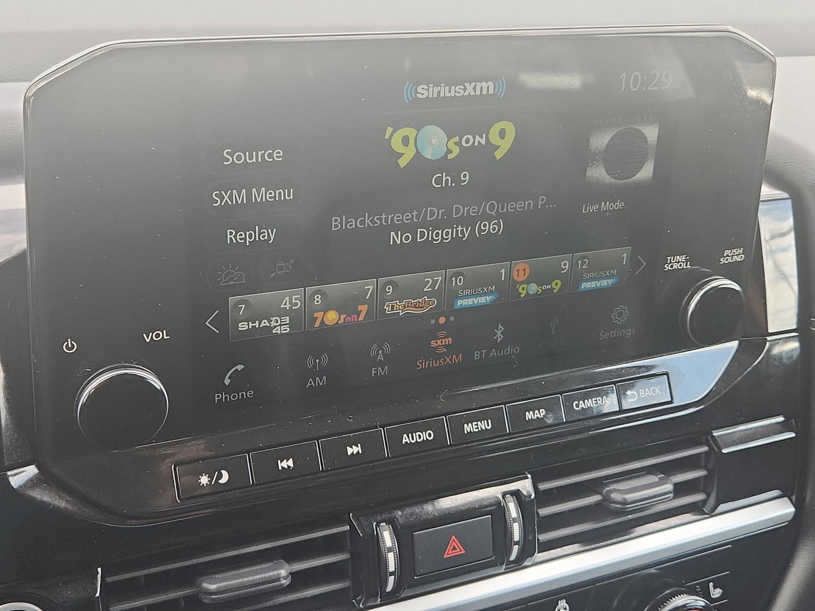 2023 Nissan Pathfinder Vehicle Photo in Albuquerque, NM 87110