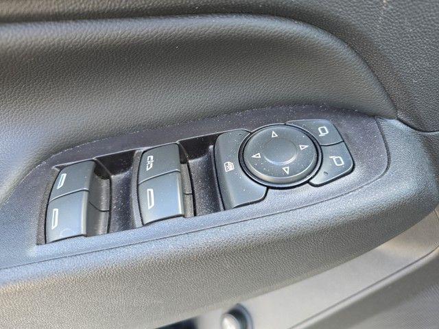 2022 Chevrolet Equinox Vehicle Photo in Pleasant Hills, PA 15236