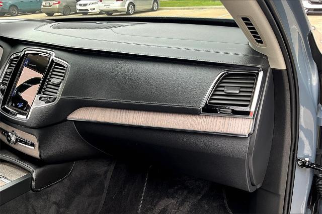 2022 Volvo XC90 Recharge Plug-In Hybrid Vehicle Photo in Houston, TX 77007
