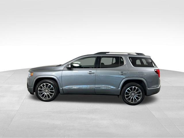 2023 GMC Acadia Vehicle Photo in MEDINA, OH 44256-9631