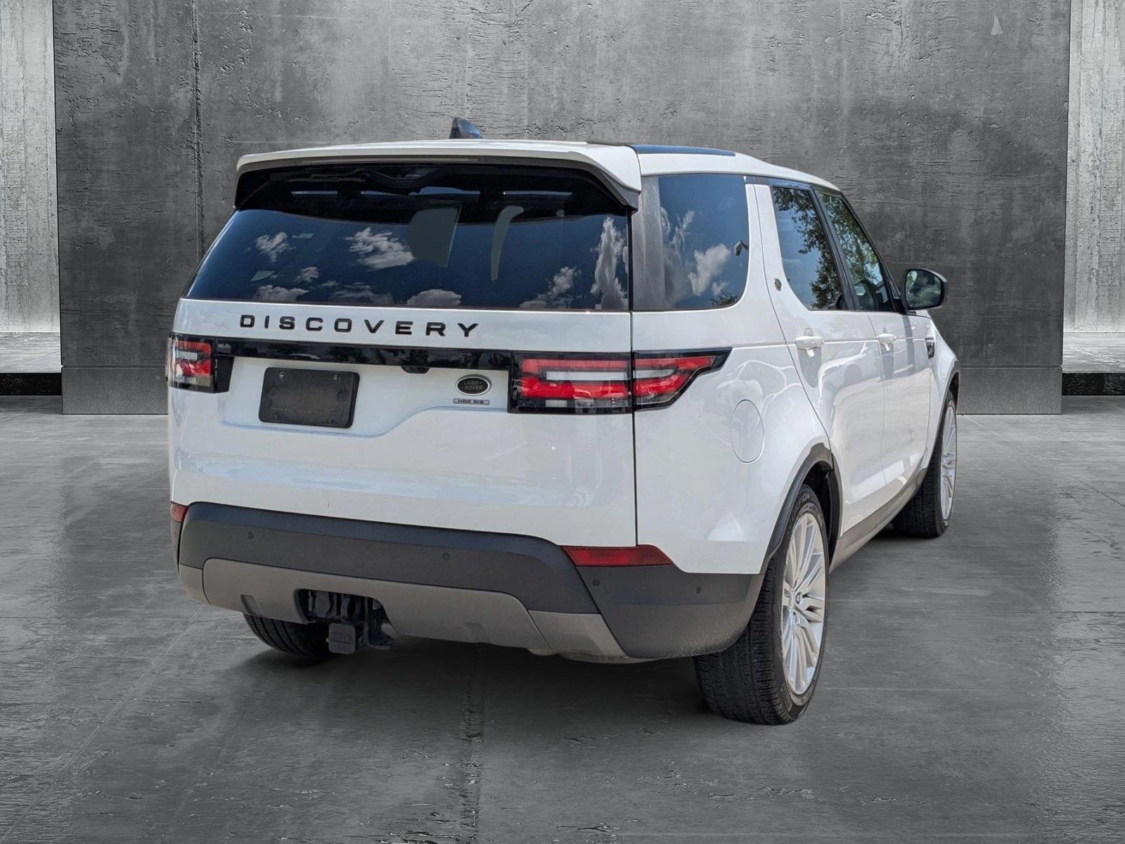 2018 Land Rover Discovery Vehicle Photo in Miami, FL 33169