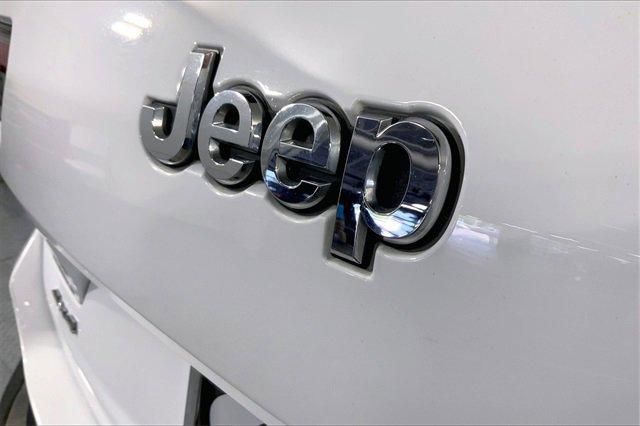 2023 Jeep Grand Cherokee L Vehicle Photo in INDEPENDENCE, MO 64055-1314