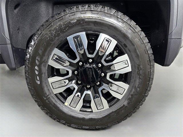 2025 GMC Sierra 2500 HD Vehicle Photo in PUYALLUP, WA 98371-4149