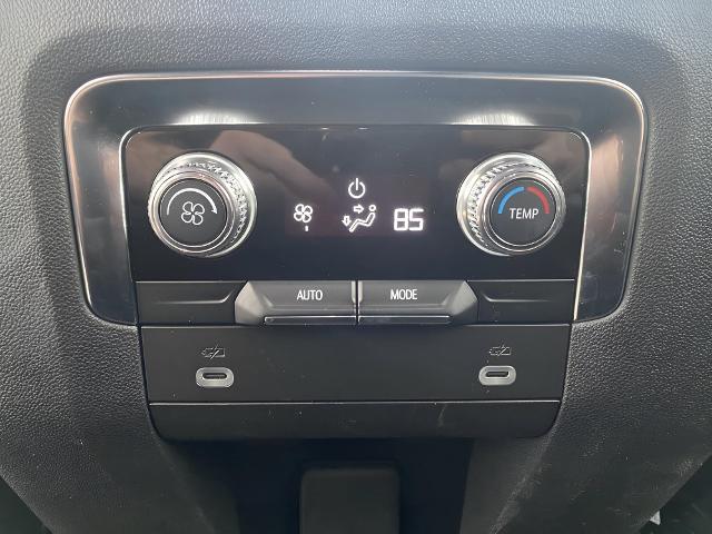 2023 GMC Yukon Vehicle Photo in MANITOWOC, WI 54220-5838