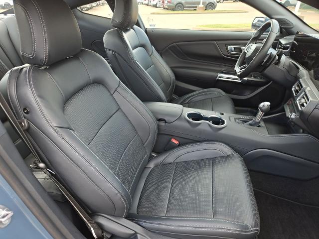 2025 Ford Mustang Vehicle Photo in Weatherford, TX 76087