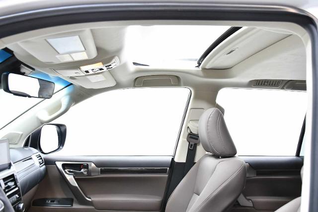 2023 Lexus GX 460 Vehicle Photo in DALLAS, TX 75235