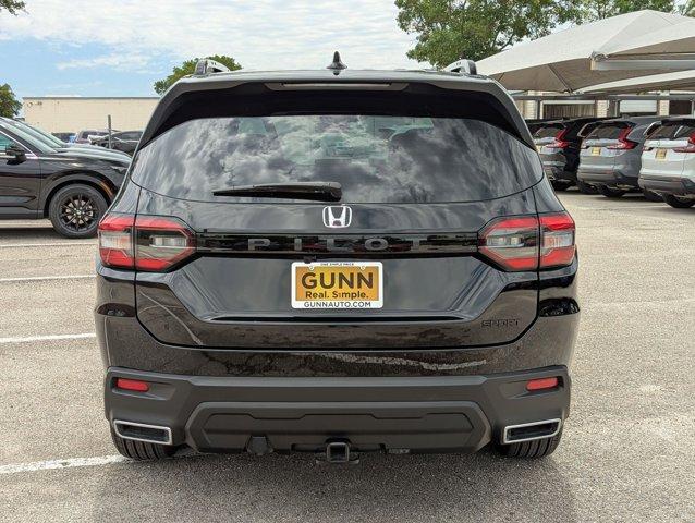 2025 Honda Pilot Vehicle Photo in San Antonio, TX 78230