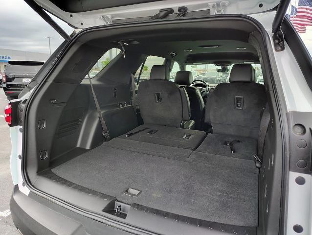 2023 Chevrolet Traverse Vehicle Photo in GREEN BAY, WI 54304-5303