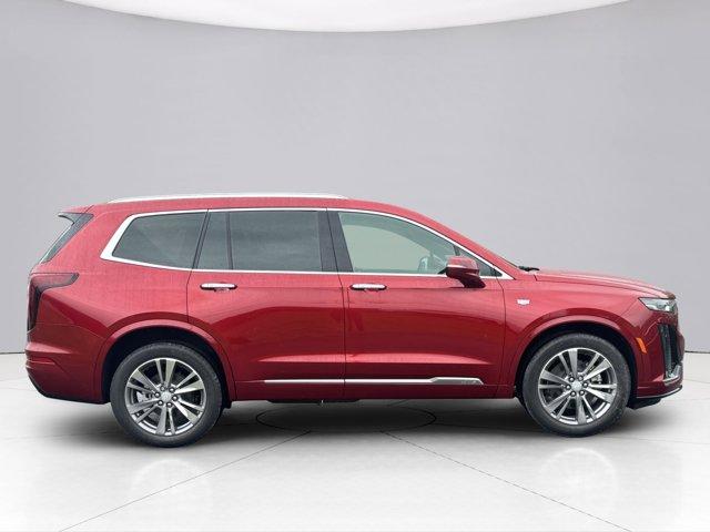 2025 Cadillac XT6 Vehicle Photo in LEOMINSTER, MA 01453-2952