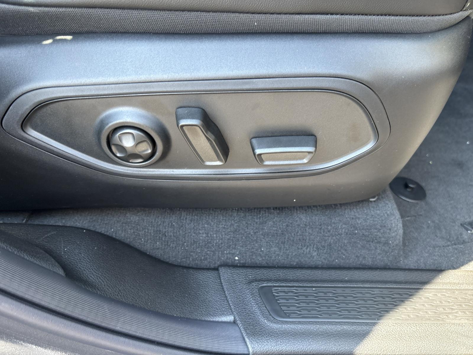 2025 Jeep Grand Cherokee L Vehicle Photo in Mechanicsburg, PA 17050-1707