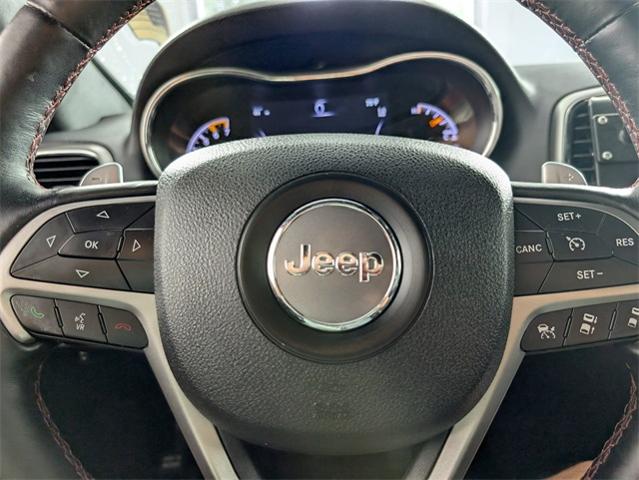 2017 Jeep Grand Cherokee Vehicle Photo in ENGLEWOOD, CO 80113-6708