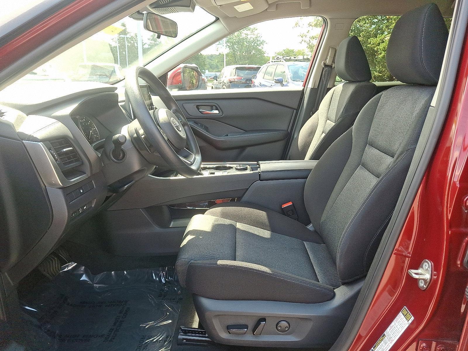 2024 Nissan Rogue Vehicle Photo in Harrisburg, PA 17111-1033