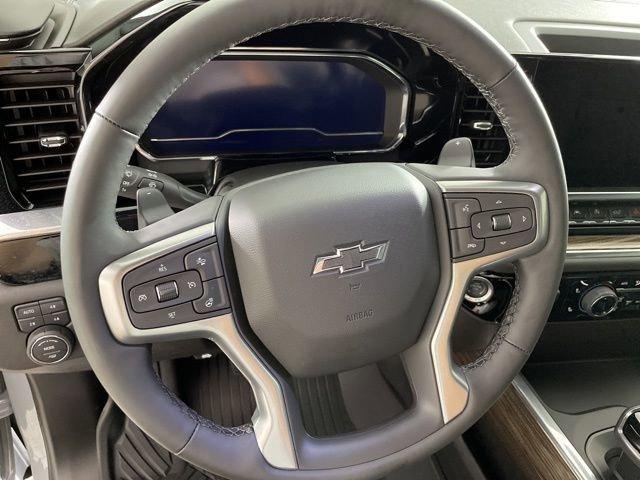 2025 Chevrolet Silverado 1500 Vehicle Photo in PHOENIX, AZ 85014-3381