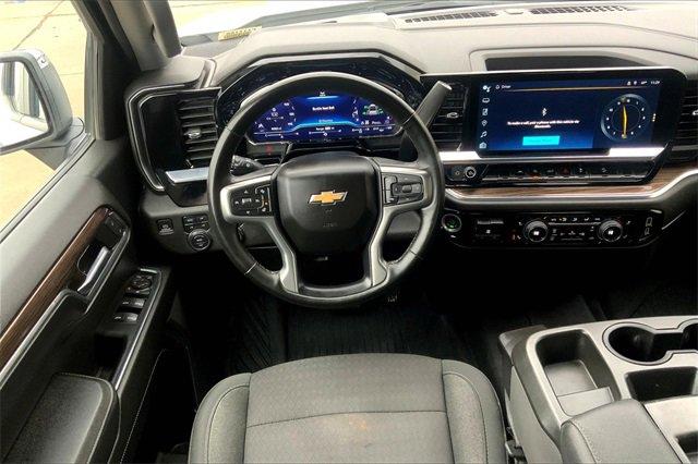 2023 Chevrolet Silverado 1500 Vehicle Photo in TOPEKA, KS 66609-0000