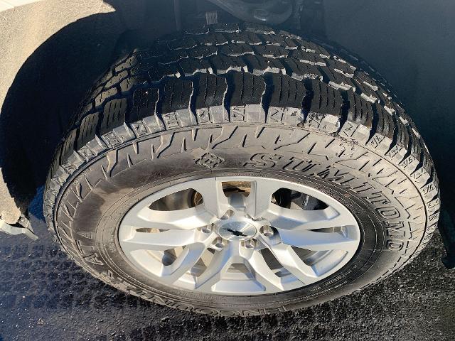 2021 Chevrolet Silverado 1500 Vehicle Photo in MOON TOWNSHIP, PA 15108-2571