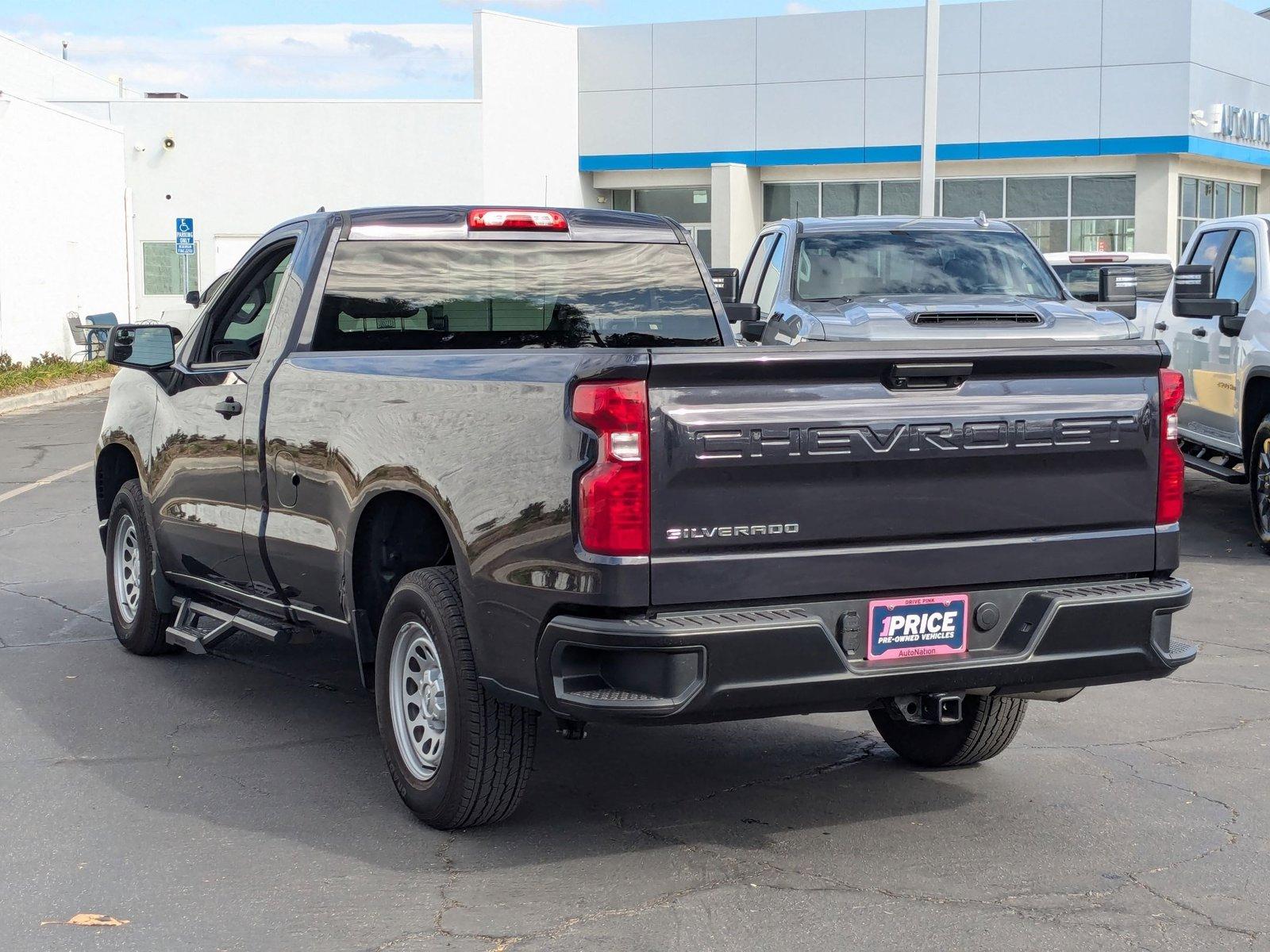 2024 Chevrolet Silverado 1500 Vehicle Photo in VALENCIA, CA 91355-1705