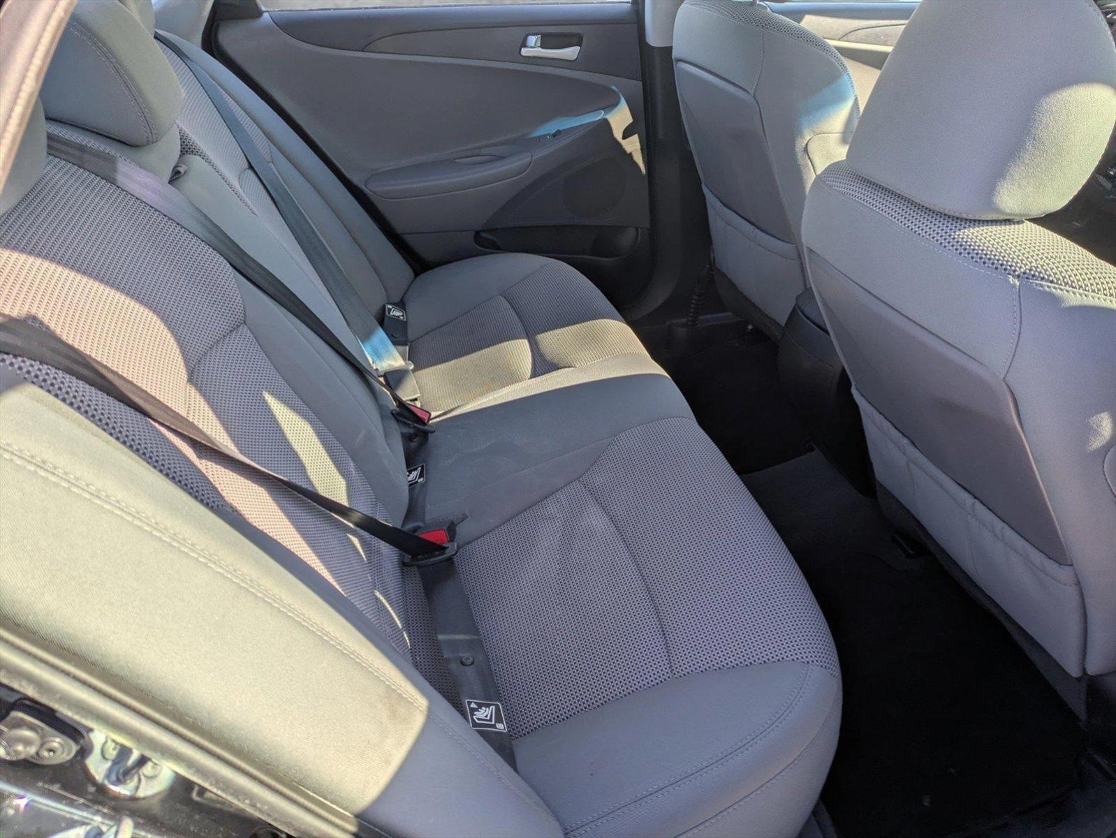 2013 Hyundai Sonata Vehicle Photo in LAUREL, MD 20707-4697