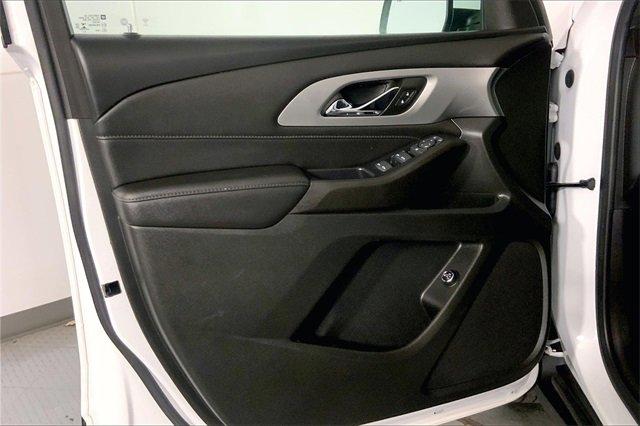 2022 Chevrolet Traverse Vehicle Photo in KANSAS CITY, MO 64114-4502