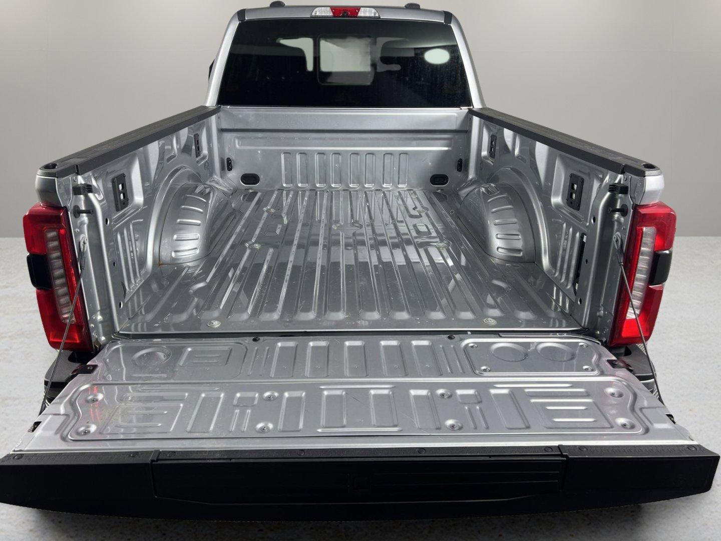 2024 Ford Super Duty F-250 SRW Vehicle Photo in GEORGETOWN, TX 78626-7508