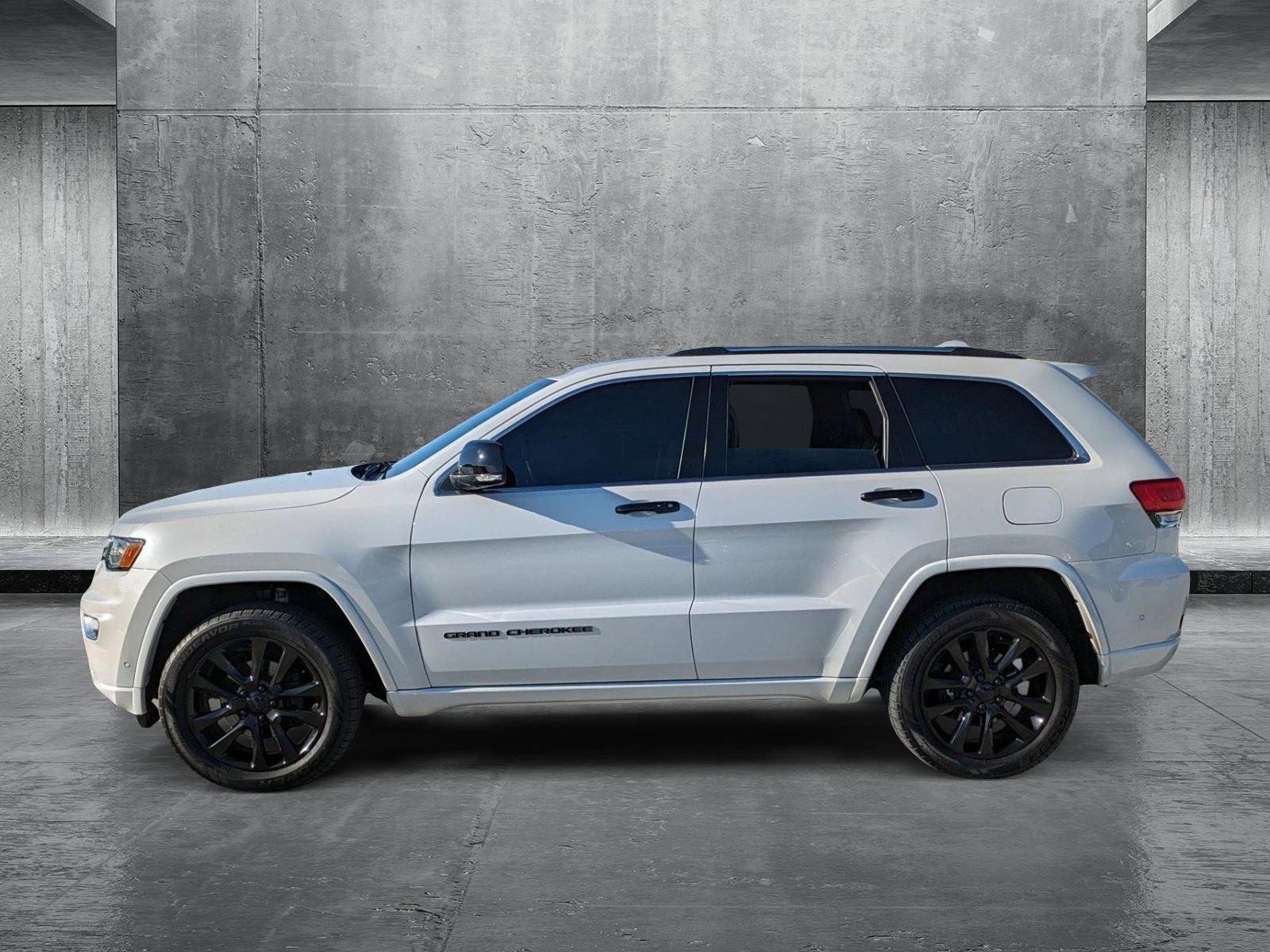 2017 Jeep Grand Cherokee Vehicle Photo in Rockville, MD 20852