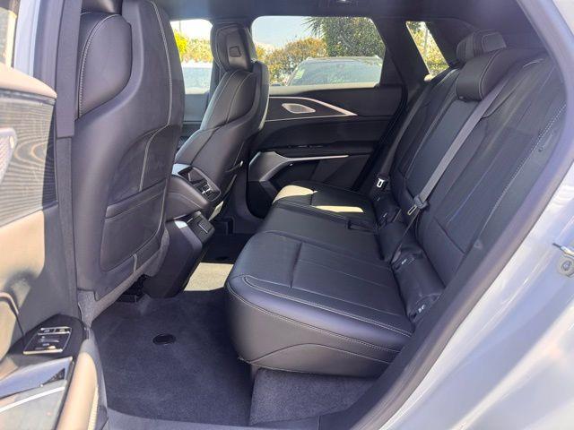 2025 Cadillac LYRIQ Vehicle Photo in DELRAY BEACH, FL 33483-3294