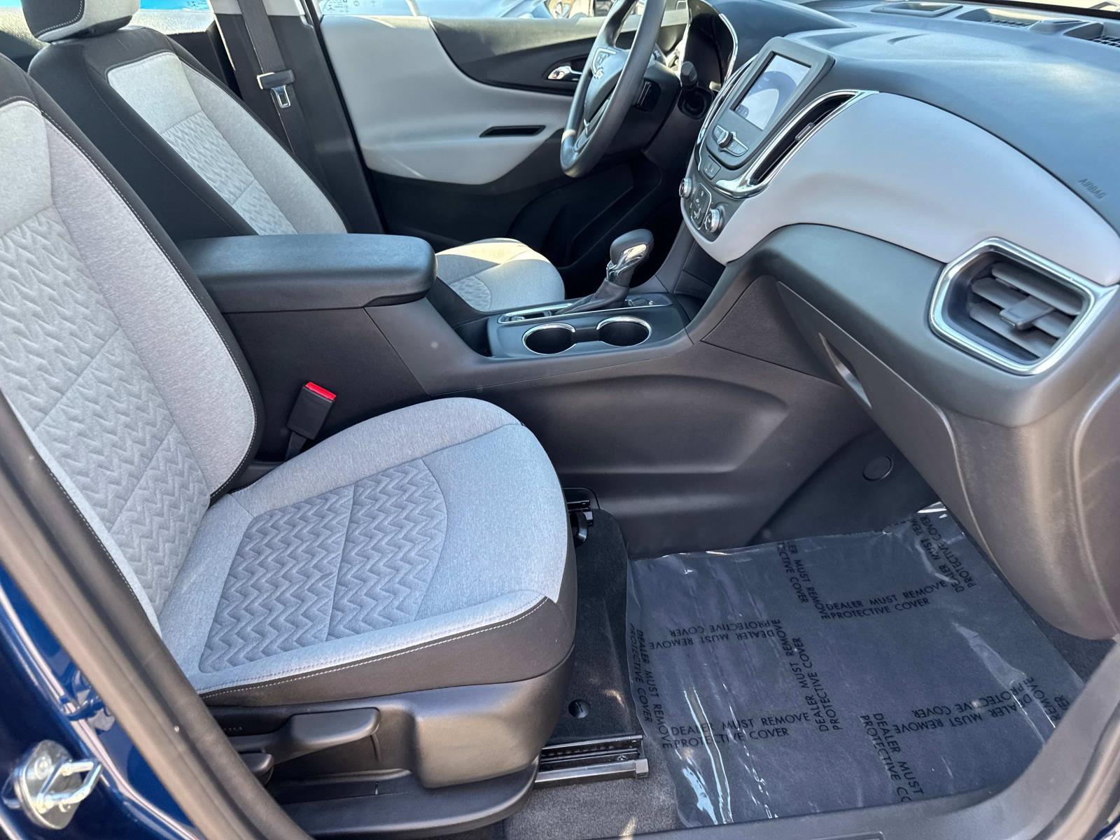 2022 Chevrolet Equinox Vehicle Photo in LOS ANGELES, CA 90007-3794
