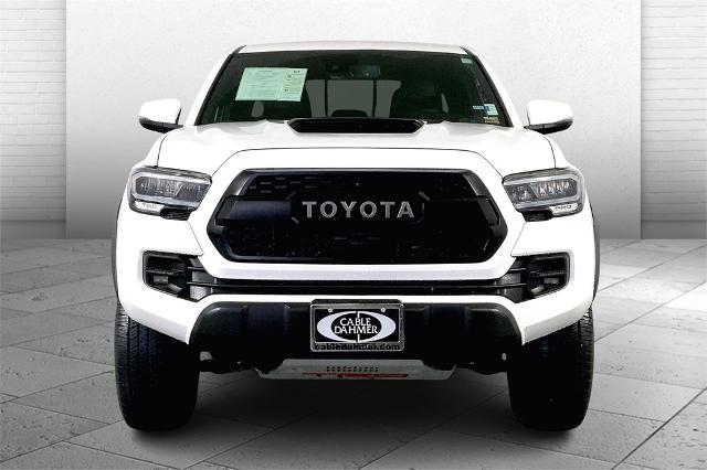 2020 Toyota Tacoma 4WD Vehicle Photo in Lees Summit, MO 64086