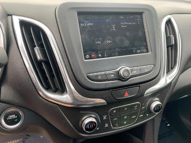 2019 Chevrolet Equinox Vehicle Photo in MOON TOWNSHIP, PA 15108-2571