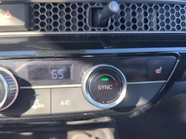 2022 Honda Civic Hatchback Vehicle Photo in Green Bay, WI 54304