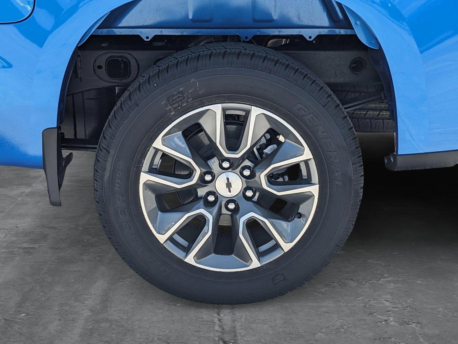 2025 Chevrolet Silverado 1500 Vehicle Photo in MIAMI, FL 33172-3015