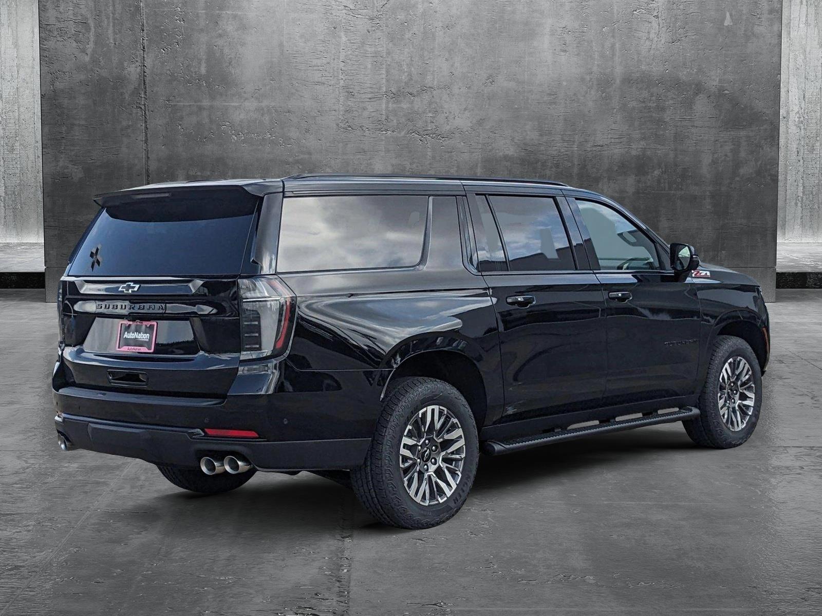 2025 Chevrolet Suburban Vehicle Photo in HOUSTON, TX 77034-5009