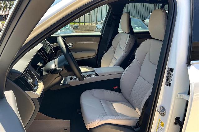 2025 Volvo XC90 Vehicle Photo in Grapevine, TX 76051