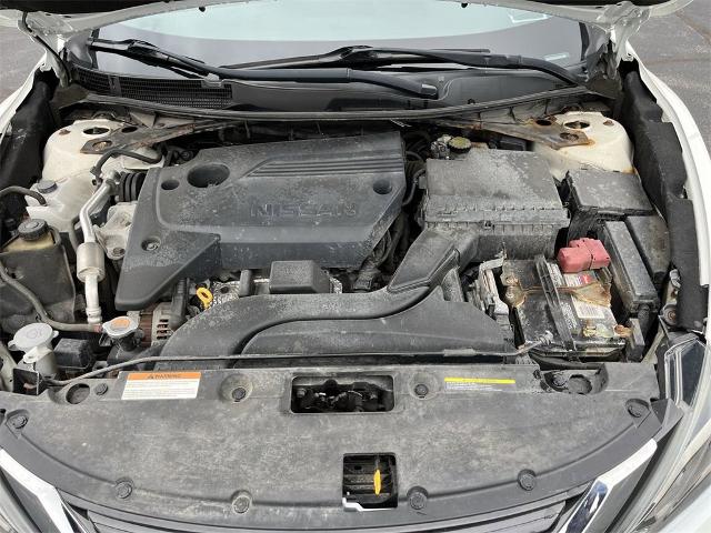 2016 Nissan Altima Vehicle Photo in TULLY, NY 13159-3159