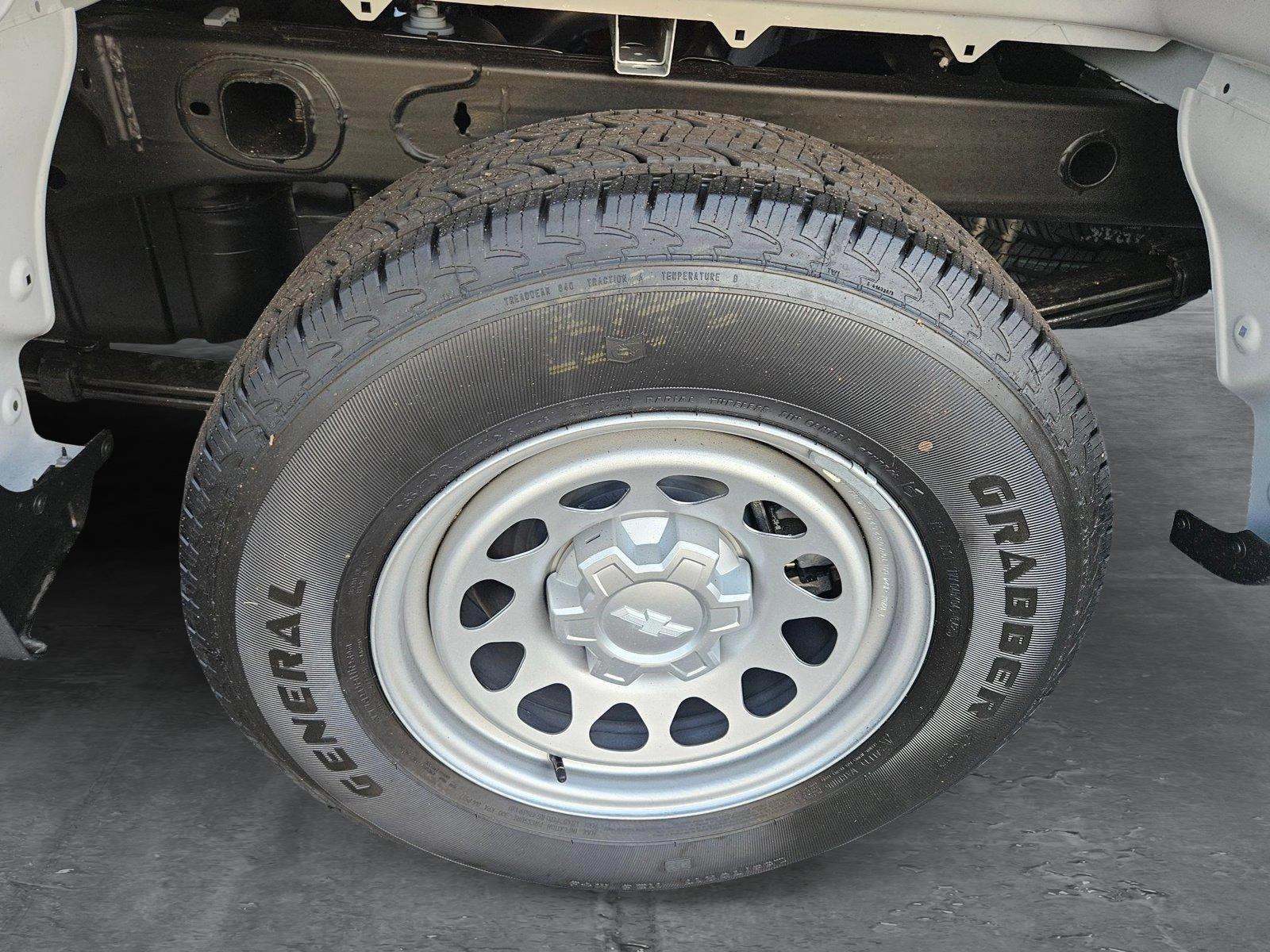 2025 Chevrolet Silverado 1500 Vehicle Photo in GREENACRES, FL 33463-3207