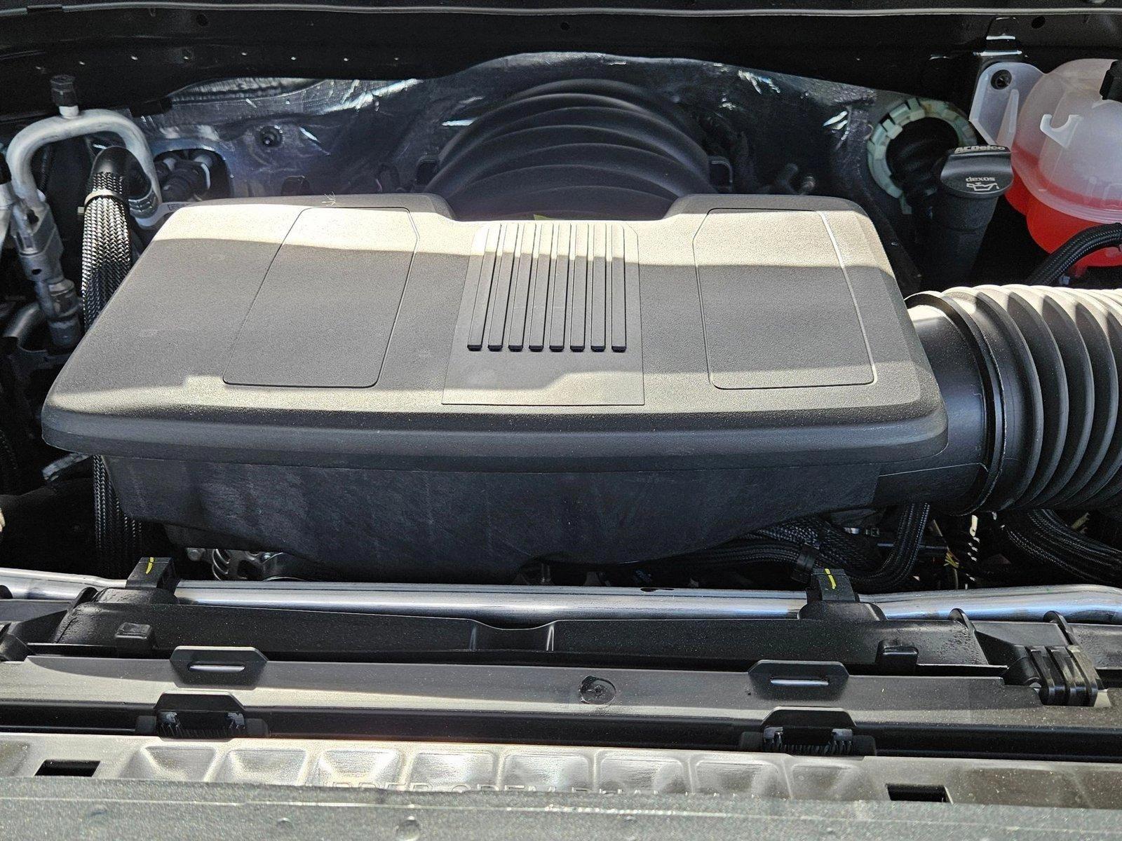 2025 Chevrolet Silverado 1500 Vehicle Photo in GREENACRES, FL 33463-3207