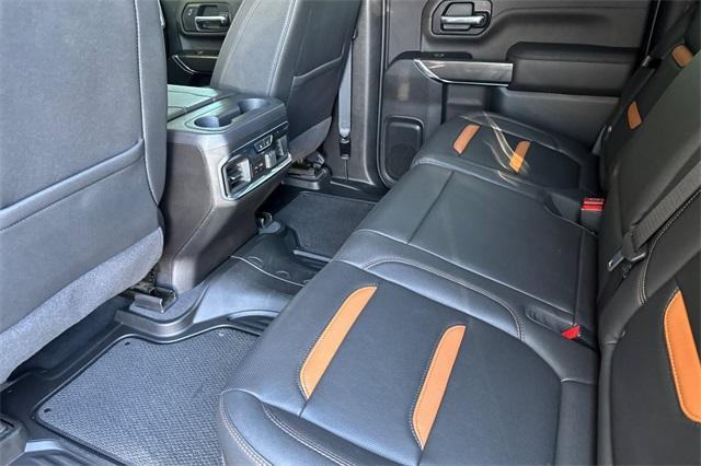 2023 GMC Sierra 2500 HD Vehicle Photo in ELK GROVE, CA 95757-8703