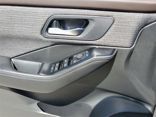 2023 Nissan Rogue Vehicle Photo in SUNRISE, FL 33323-3202