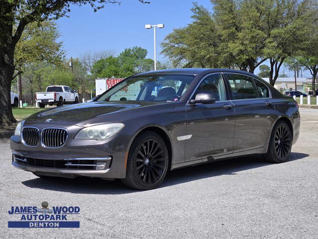2013 BMW 750Li Vehicle Photo in DENTON, TX 76210-9321