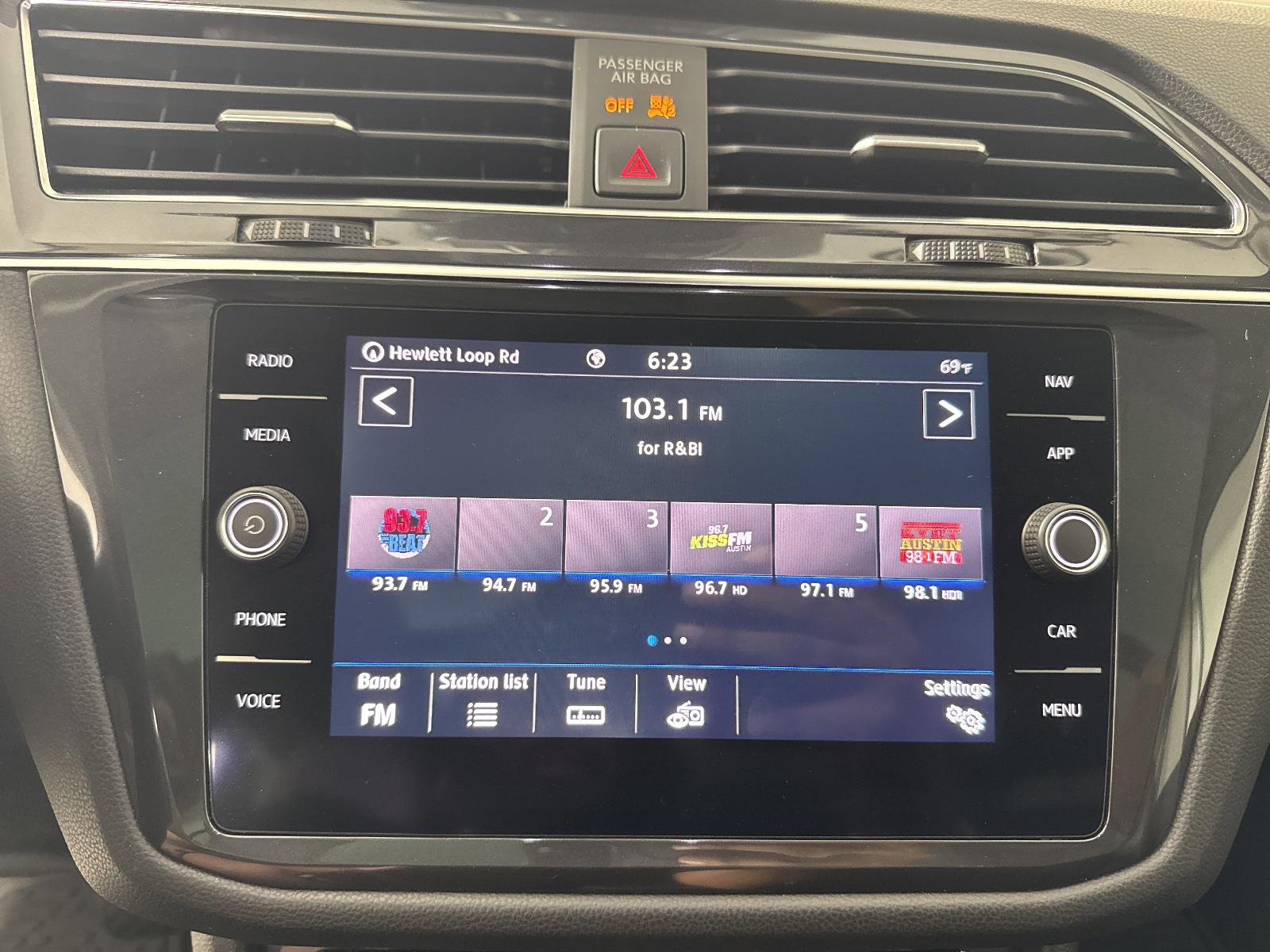 2020 Volkswagen Tiguan Vehicle Photo in Georgetown, TX 78626